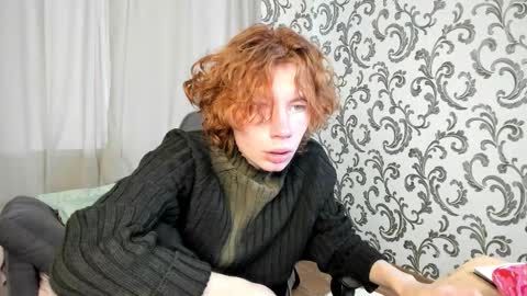 Snapshot of felixorange_ chatting on 10.14.25 Felix online show from 10.14.25