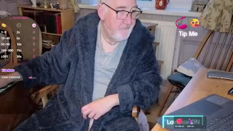 Adam online show from 11.19.25