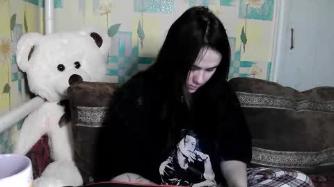 Snapshot of felvivalkitty chatting on 10.25.25 Seva online show from 10.25.25