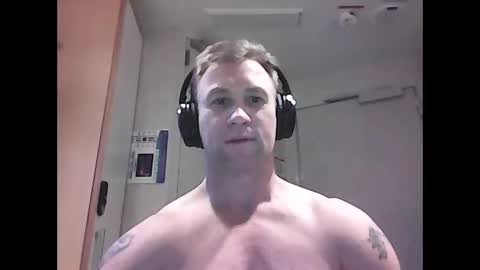 femalesonly1990 online show from 09.12.25