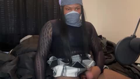 femboytoosie online show from 01.27.25