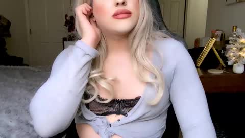 Snapshot of femgirl99 chatting on 12.16.24 this is justice tricia a bigelow. she was fucking my husband tom girardi online show from 12.16.24