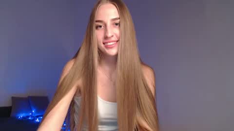 Snapshot of femkedejager chatting on 12.26.24 Femke online show from 12.26.24