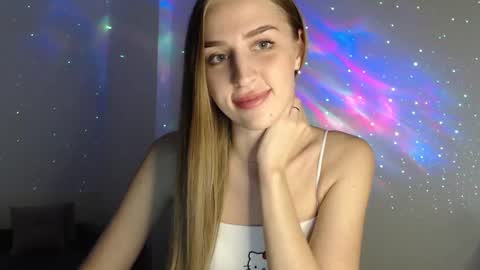 Snapshot of femkedejager chatting on 02.09.25 Femke online show from 02.09.25
