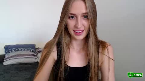 Snapshot of femkedejager chatting on 09.11.25 Femke online show from 09.11.25
