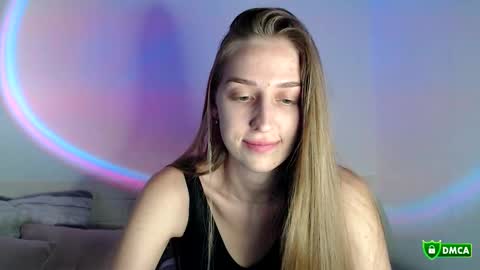 Snapshot of femkedejager chatting on 09.13.25 Femke online show from 09.13.25