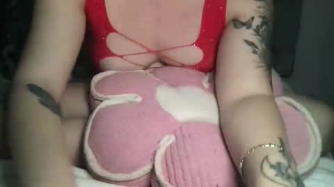     online show from 11.07.25