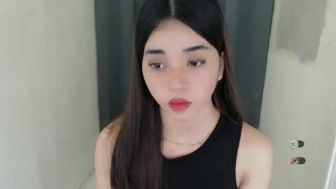 Snapshot of femylove chatting on 01.28.25 YOUR BEAUTIFUL ASIANFHEMY online show from 01.28.25