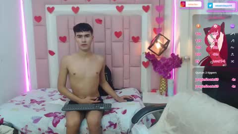 Snapshot of fenix19_ chatting on 03.07.25 IM FENIX online show from 03.07.25