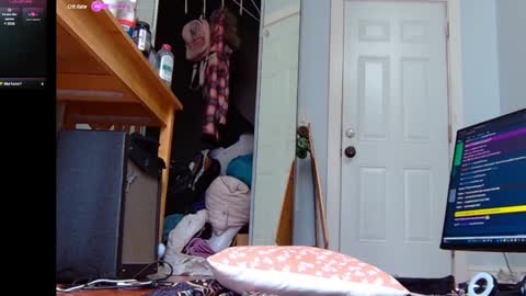 Snapshot of feralasf chatting on 02.14.25 FE fee online show from 02.14.25