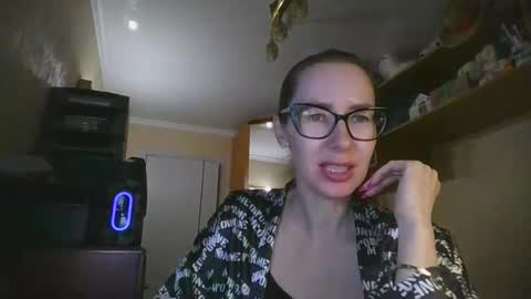 Snapshot of feraliss chatting on 04.03.26 feraliss online show from 04.03.26
