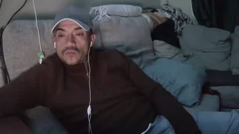 fernand89 online show from 02.13.25