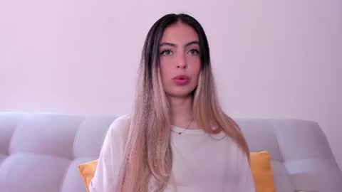 Snapshot of fernanda_aaa chatting on 06.22.26 fernanda online show from 06.22.26