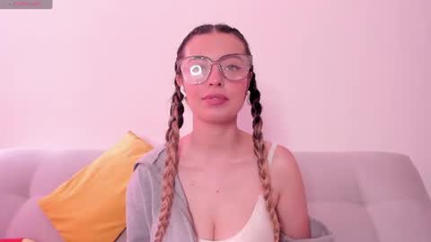 Snapshot of fernanda_aaa chatting on 07.16.26 fernanda online show from 07.16.26