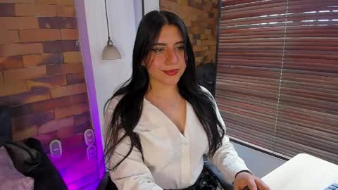Fernanda online show from 06.05.26