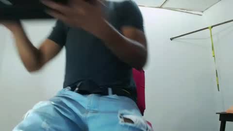 fernandez_latinblack online show from 01.16.25
