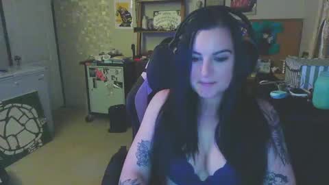 Snapshot of ferocityflame chatting on 01.21.25 ferocityflame online show from 01.21.25