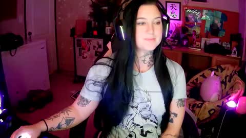 Snapshot of ferocityflame chatting on 09.15.25 ferocityflame online show from 09.15.25