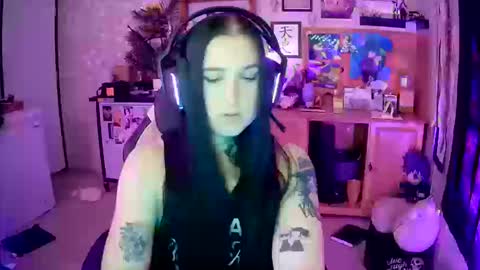 Snapshot of ferocityflame chatting on 10.18.25 ferocityflame online show from 10.18.25