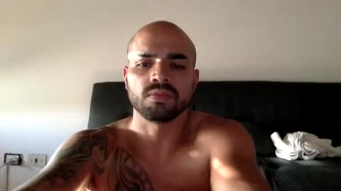 insta ferxx1210 Fercho online show from 12.02.24