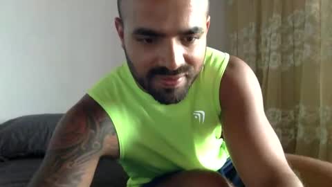 insta ferxx1210 Fercho online show from 01.01.25