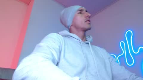  Festbody1 online show from 01.22.25