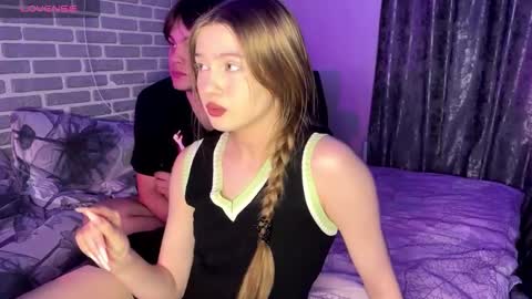 Snapshot of fetchingcouplee chatting on 09.29.25 Tina and Tomas online show from 09.29.25