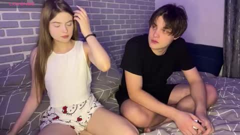 Snapshot of fetchingcouplee chatting on 10.10.25 Tina and Tomas online show from 10.10.25