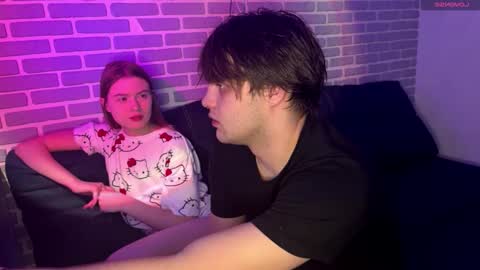 Snapshot of fetchingcouplee chatting on 10.20.25 Tina and Tomas online show from 10.20.25