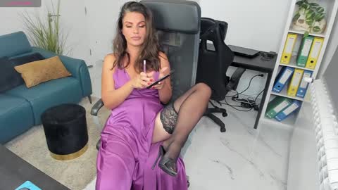 Snapshot of fetish_life chatting on 11.07.25 fetish_life online show from 11.07.25