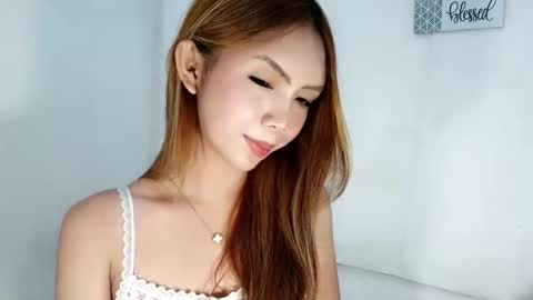 Snapshot of feyaaa chatting on 11.23.25 feyaaa online show from 11.23.25