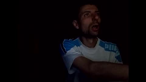 Raised in 90s online show from 04.09.26