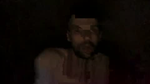 Raised in 90s online show from 05.31.26