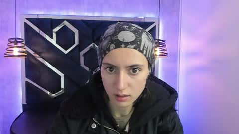 Snapshot of fieramadame chatting on 01.05.25   online show from 01.05.25