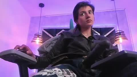 Snapshot of fieramadame chatting on 01.10.25   online show from 01.10.25