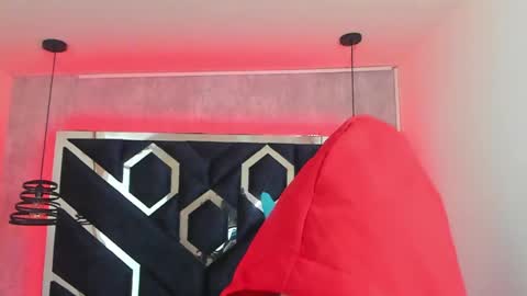 Snapshot of fieramadame chatting on 01.19.25   online show from 01.19.25