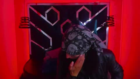 Snapshot of fieramadame chatting on 01.20.25   online show from 01.20.25