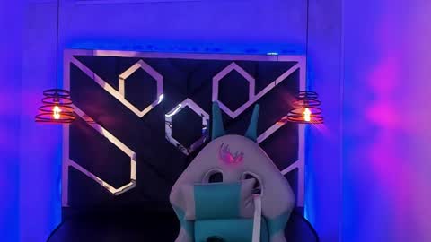 Snapshot of fieramadame chatting on 01.26.25   online show from 01.26.25