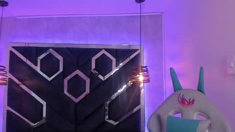 Snapshot of fieramadame chatting on 02.05.25   online show from 02.05.25