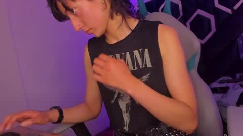 Snapshot of fieramadame chatting on 02.08.25   online show from 02.08.25