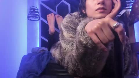 Snapshot of fieramadame chatting on 03.07.25   online show from 03.07.25