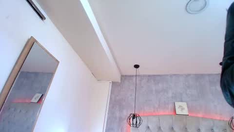 Snapshot of fieramadame chatting on 09.13.25   online show from 09.13.25