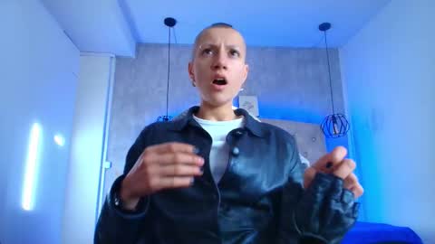 Snapshot of fieramadame chatting on 09.22.25   online show from 09.22.25