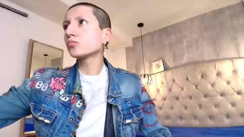 Snapshot of fieramadame chatting on 10.18.25   online show from 10.18.25