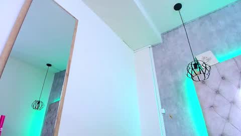   online show from 11.11.25