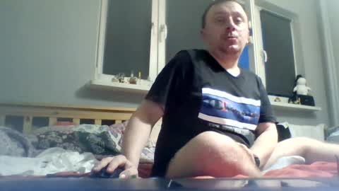 Snapshot of filipek757 chatting on 08.05.26 filipek757 online show from 08.05.26