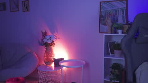 cap and Lana  online show from 12.07.24