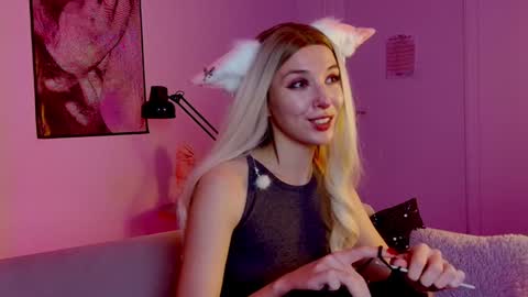 cap and Lana  online show from 12.22.24