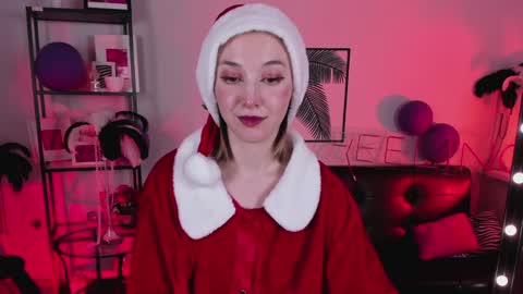 cap and Lana  online show from 12.25.24