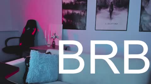 cap and Lana  online show from 02.13.25